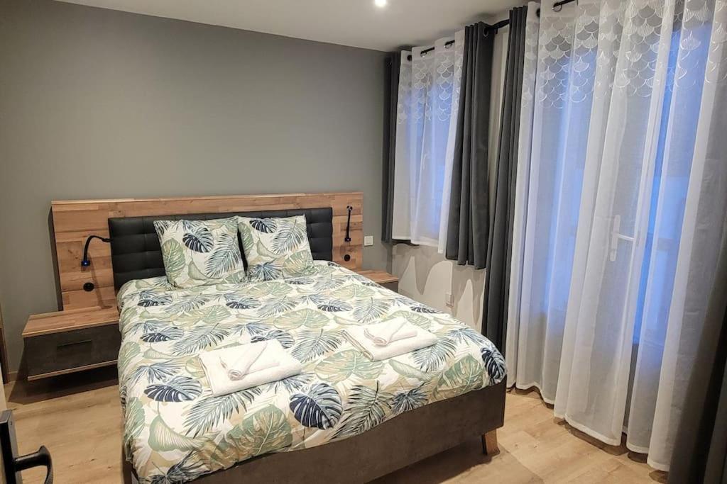 Superbe Appartement T2 Climatise, Idealement Situe Ugine Extérieur photo